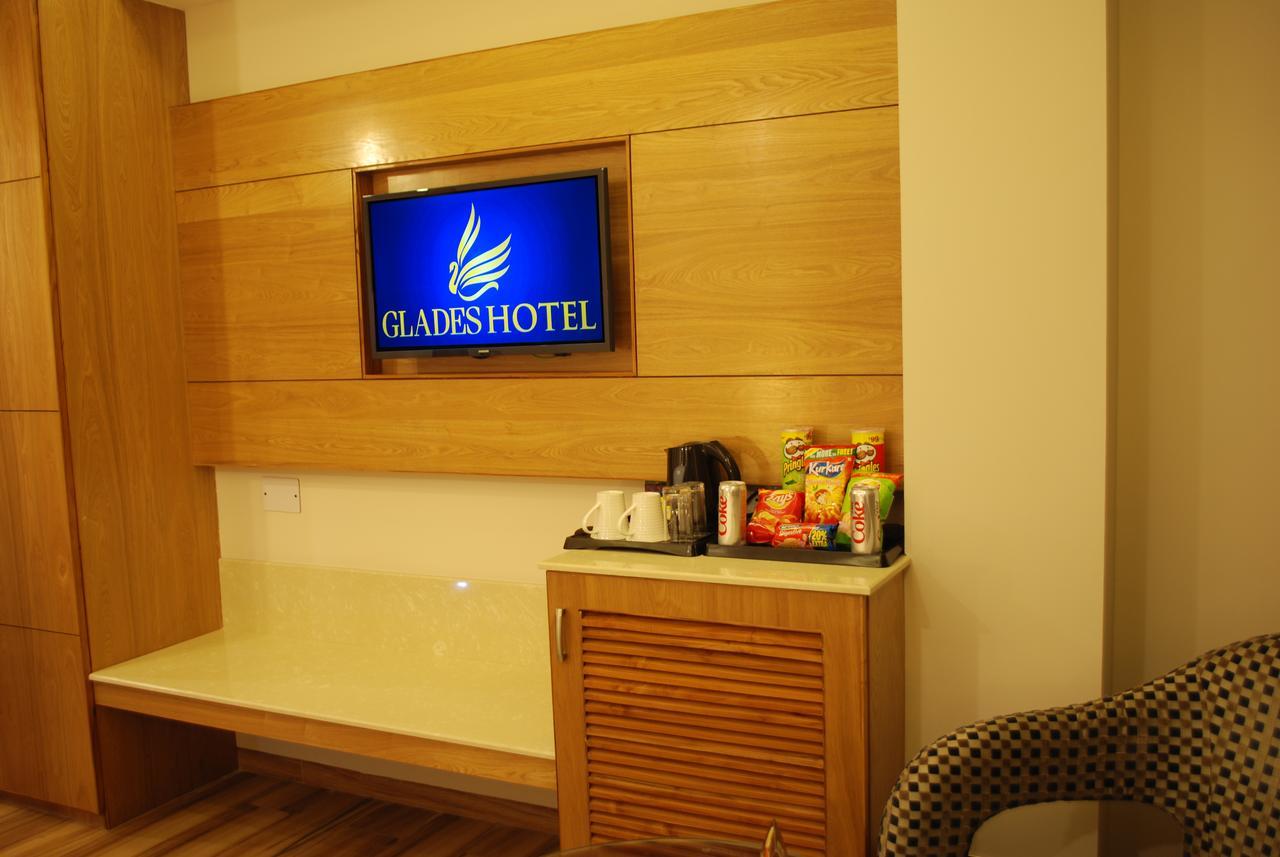 Glades Hotel 3*