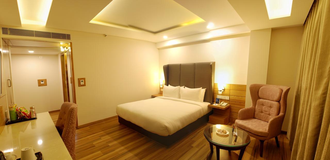 Hotel Glades 3*