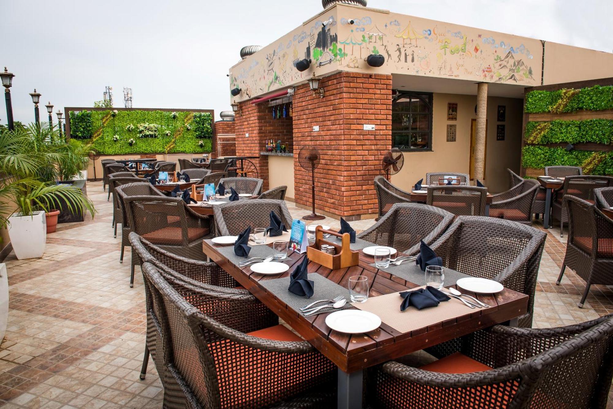 Glades Mohali